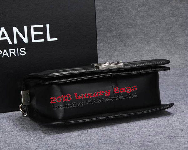 Boy Chanel Flap Shoulder Bag Herringbone Stitching CHA6817 Black Boy Chanel Flap Shoulder Bag Herringbone Stitching CHA6817 Black