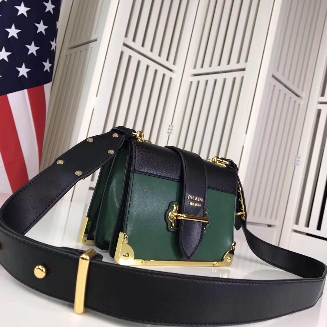 PRADA Shoulder Flap Bag Original Leather P2312 Green PRADA Shoulder Flap Bag Original Leather P2312 Green