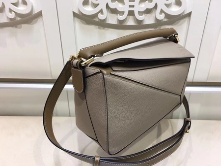 Loewe Puzzle Bag Original Leather L9122 Light Grey Loewe Puzzle Bag Original Leather L9122 Light Grey