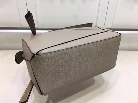 Loewe Puzzle Bag Original Leather L9122 Light Grey Loewe Puzzle Bag Original Leather L9122 Light Grey