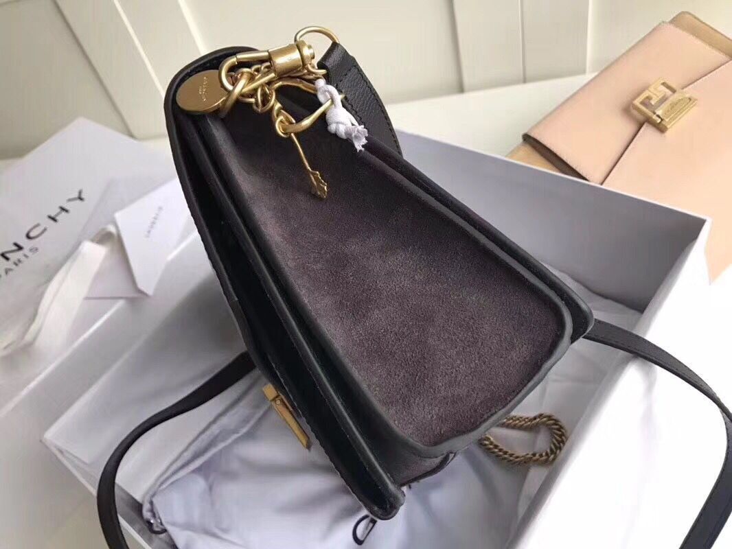 GIVENCHY GV3 medium leather shoulder bag 9741 black GIVENCHY GV3 medium leather shoulder bag 9741 black