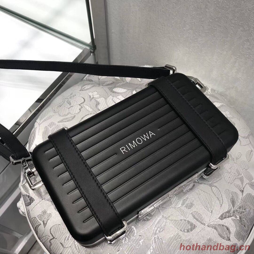 DIORAMA CALFSKIN CLUTCH M2020 black DIORAMA CALFSKIN CLUTCH M2020 black