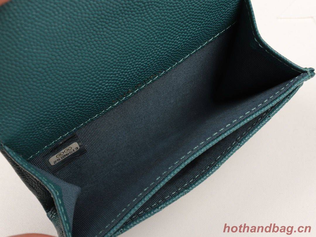 Chanel card holder Calfskin & Gold-Tone Metal A80799 Green Chanel card holder Calfskin & Gold-Tone Metal A80799 Green
