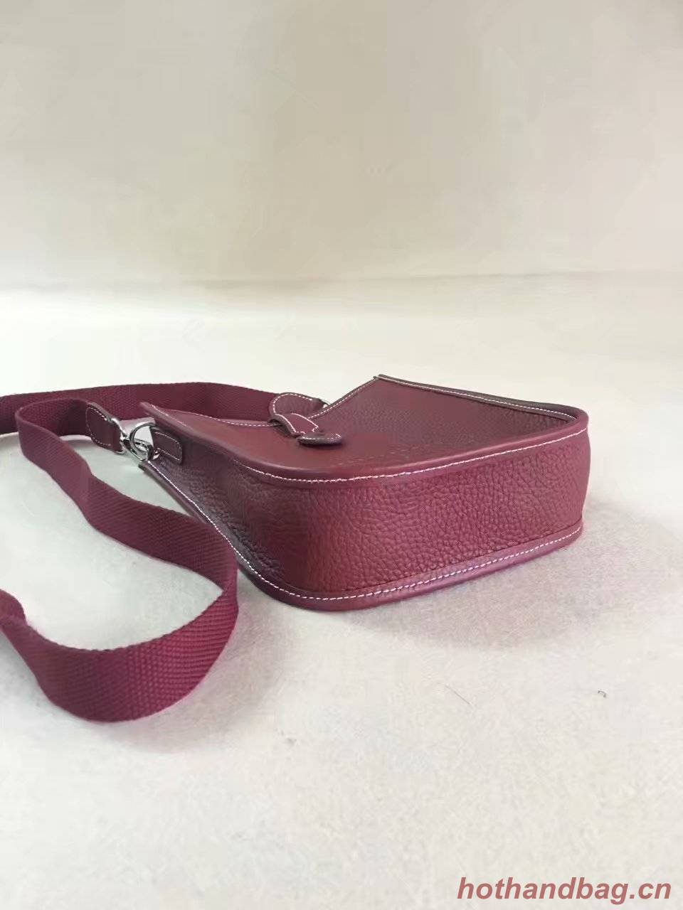 Hermes Evelyne original togo leather mini Shoulder Bag H15698 Burgundy Hermes Evelyne original togo leather mini Shoulder Bag H15698 Burgundy