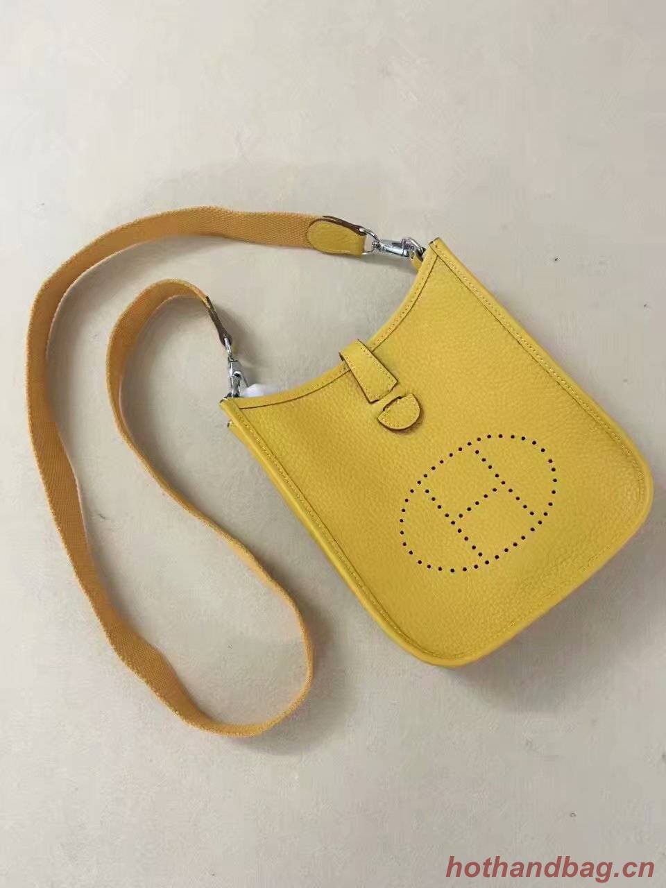 Hermes Evelyne original togo leather mini Shoulder Bag H15698 yellow Hermes Evelyne original togo leather mini Shoulder Bag H15698 yellow