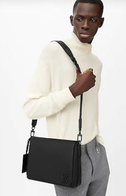 Louis Vuitton MESSENGER M57080 black Louis Vuitton MESSENGER M57080 black