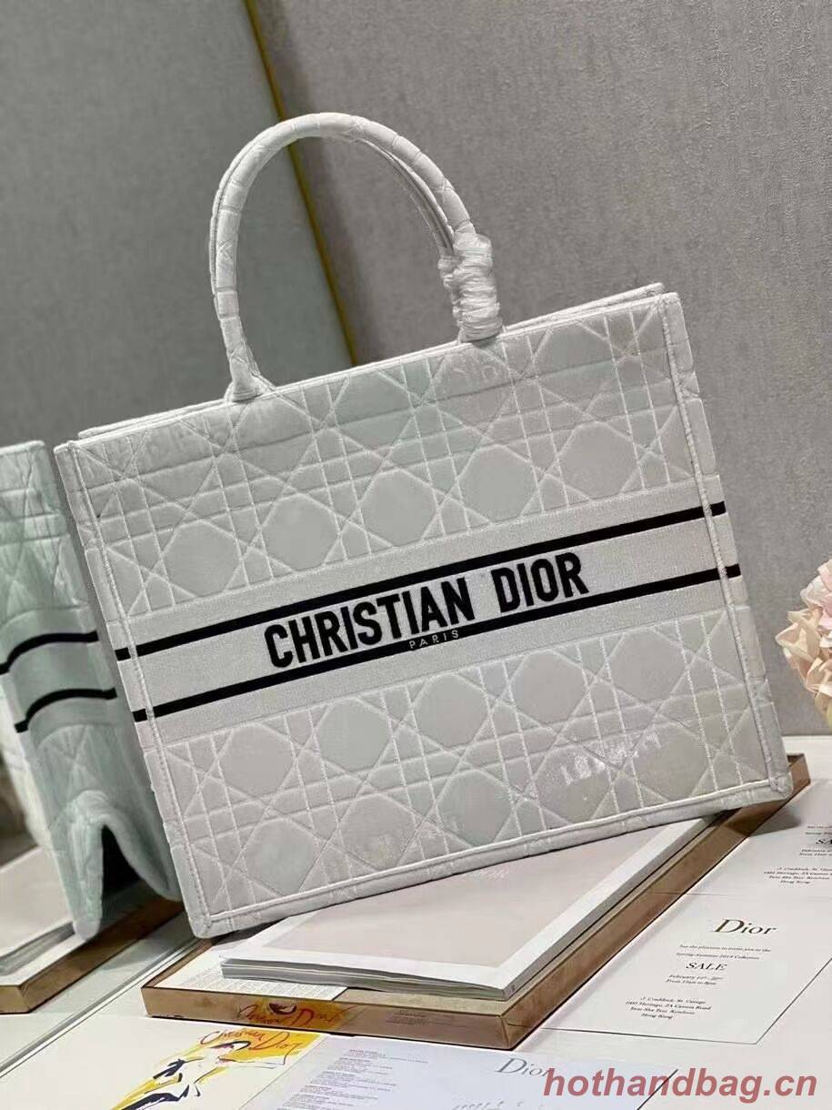 DIOR BOOK TOTE Velvet C1286-2 white DIOR BOOK TOTE Velvet C1286-2 white