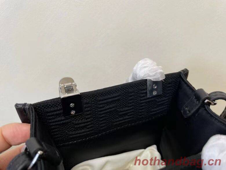 FENDI MINI SUNSHINE SHOPPER FF fabric mini-bag 8BS051AG black FENDI MINI SUNSHINE SHOPPER FF fabric mini-bag 8BS051AG black