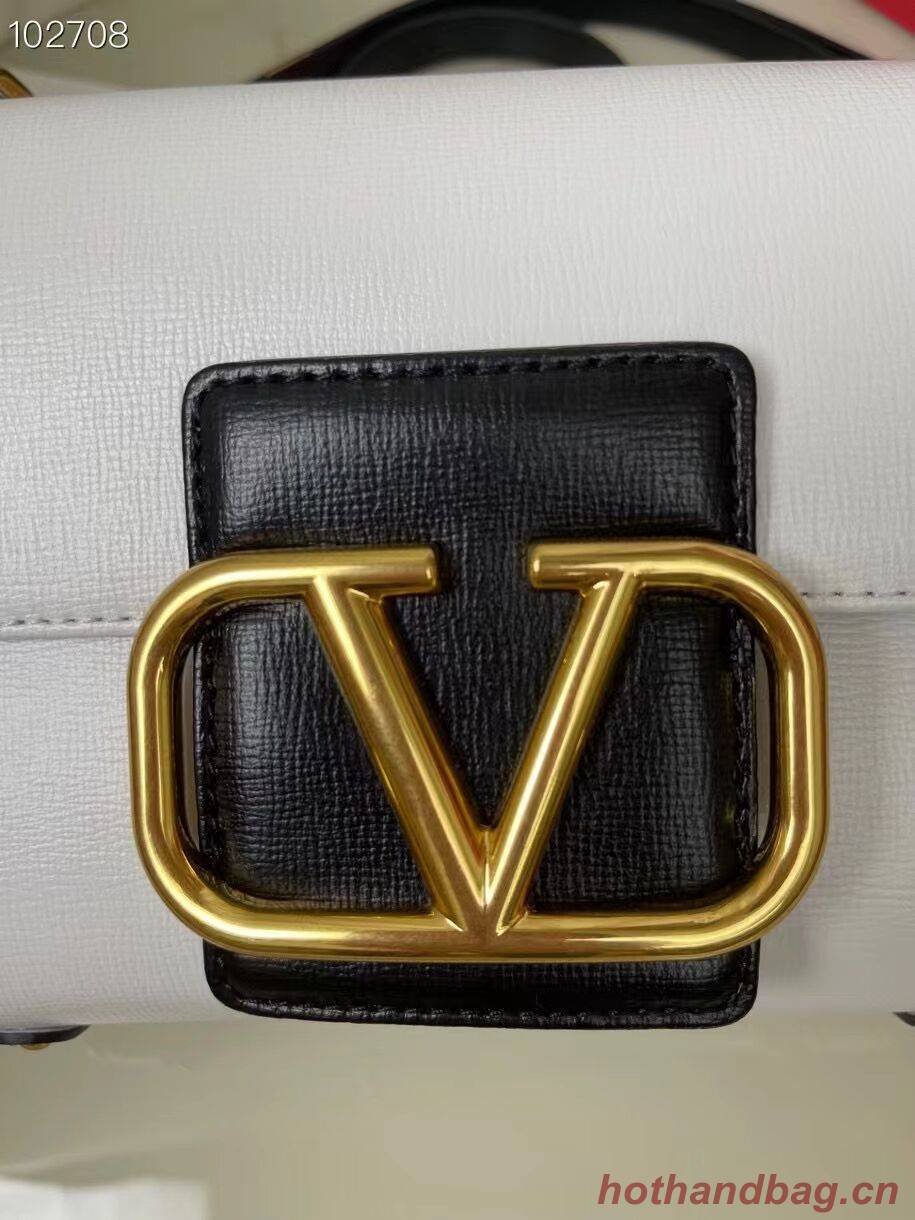 VALENTINO GARAVANI Stud Sign Grained Calfskin Shoulder Bag V0196 white&black VALENTINO GARAVANI Stud Sign Grained Calfskin Shoulder Bag V0196 white&black