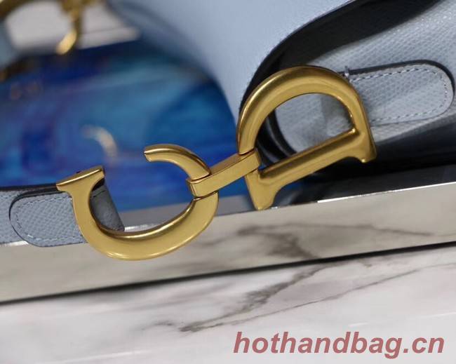 Dior SADDLE-TAS VAN KALFSLEER M0446C light blue Dior SADDLE-TAS VAN KALFSLEER M0446C light blue