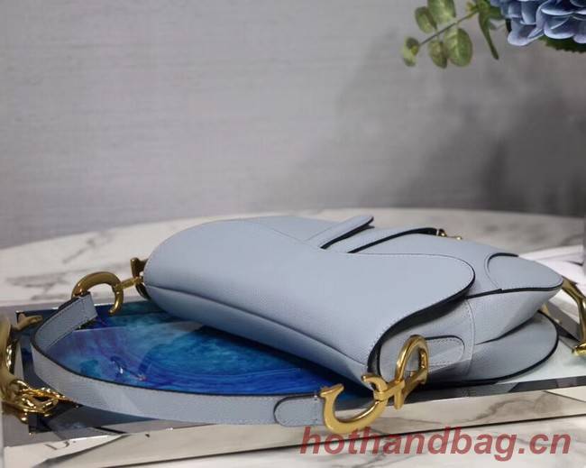Dior SADDLE-TAS VAN KALFSLEER M0446C light blue Dior SADDLE-TAS VAN KALFSLEER M0446C light blue