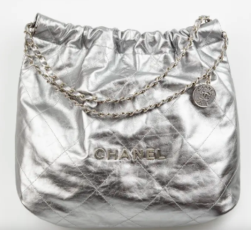 CHANEL 22 HANDBAG AS3260 Silver CHANEL 22 HANDBAG AS3260 Silver