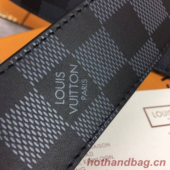 Louis Vuitton INITIALES 40MM MATTE BLACK BELT M0450S