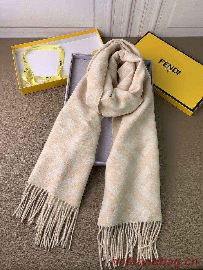 Fendi Scarf FDC00010 Fendi Scarf FDC00010