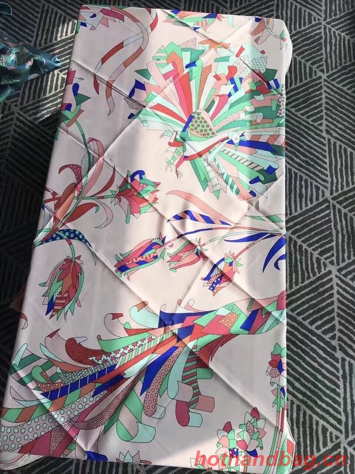 Hermes Scarf HEC00318 Hermes Scarf HEC00318