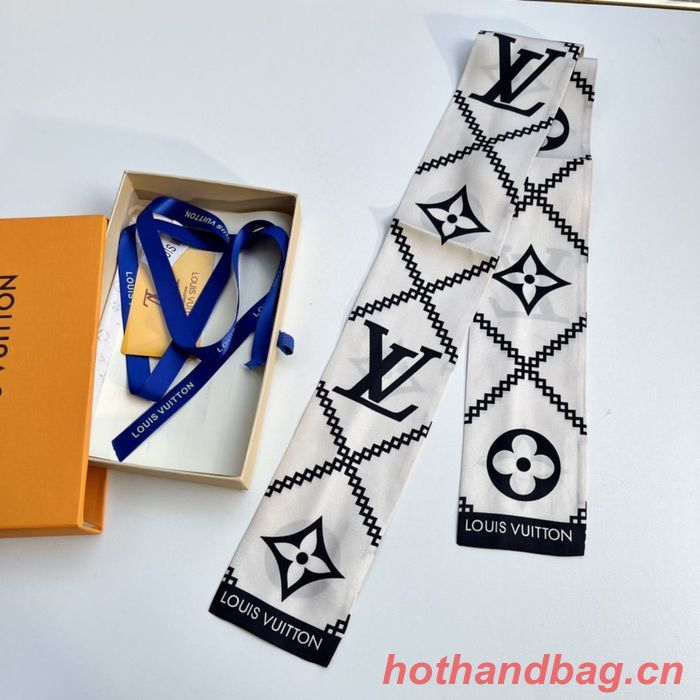 Louis Vuitton Scarf LVC00364