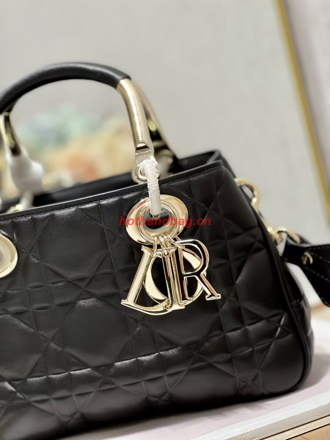 LADY DIOR TOP HANDLE MEDIUM BAG Cannage Lambskin C9227 BLACK&GOLD LADY DIOR TOP HANDLE MEDIUM BAG Cannage Lambskin C9227 BLACK&GOLD