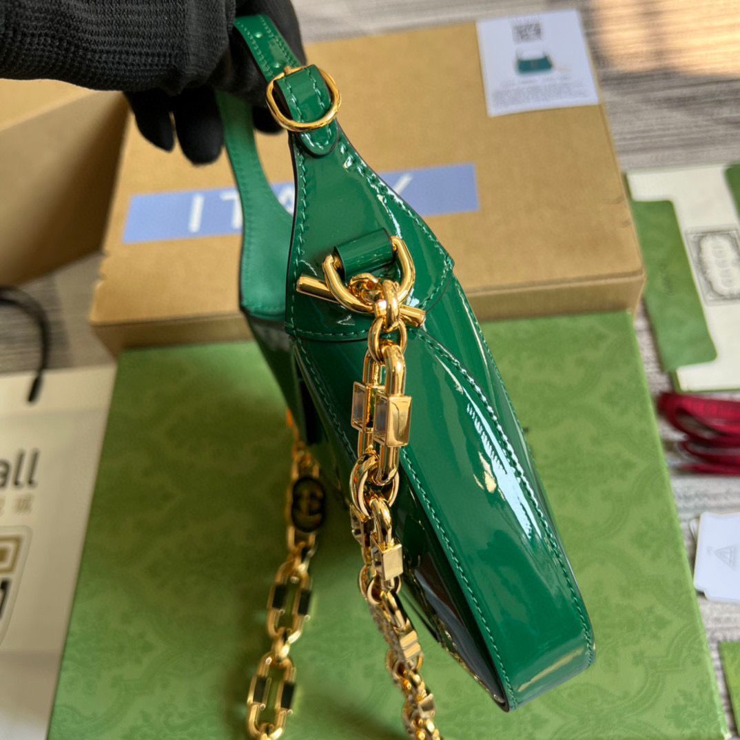 Gucci Jackie 1961 mini patent leather hobo bag 699651 Emerald green Gucci Jackie 1961 mini patent leather hobo bag 699651 Emerald green