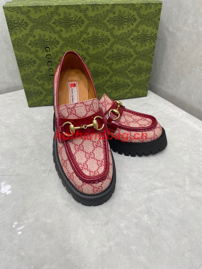 Gucci Womens GG lug sole loafer 93262-4