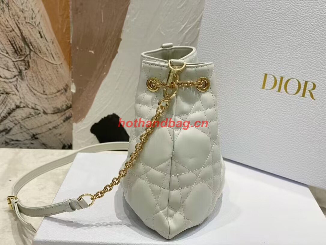 MEDIUM DIOR AMMI BAG Sand white Supple Macrocannage Lambskin M22566F MEDIUM DIOR AMMI BAG Sand white Supple Macrocannage Lambskin M22566F