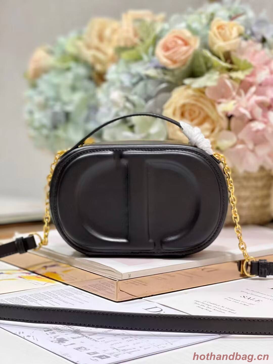 DIOR SIGNATURE OVAL CAMERA BAG Calfskin with Embossed CD Signature S2201UMFV black DIOR SIGNATURE OVAL CAMERA BAG Calfskin with Embossed CD Signature S2201UMFV black