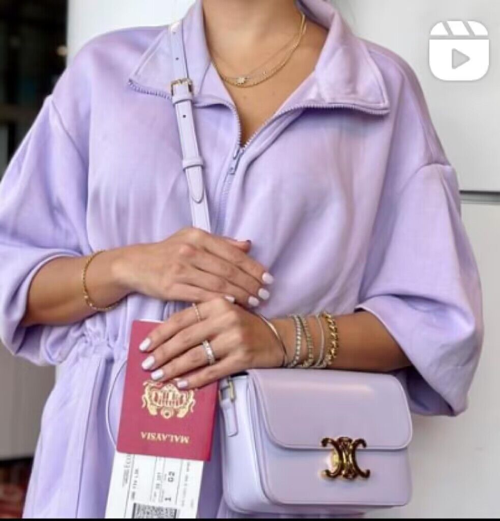Celine TEEN TRIOMPHE BAG IN SHINY Original CALFSKIN MINERAL 188423 Light Purple Celine TEEN TRIOMPHE BAG IN SHINY Original CALFSKIN MINERAL 188423 Light Purple