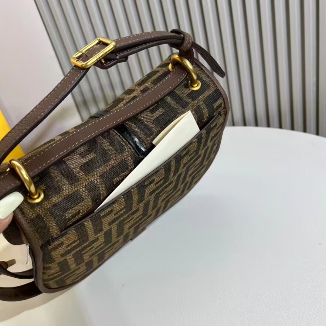 Fendi Cmon Medium Brown FF jacquard fabric and leather bag 8BT366 Fendi Cmon Medium Brown FF jacquard fabric and leather bag 8BT366