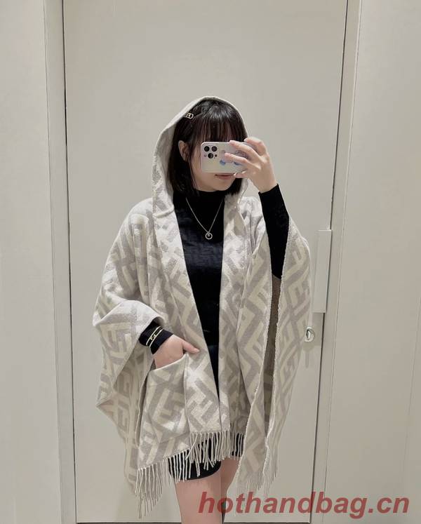 Fendi Cloak FDC00108 Fendi Cloak FDC00108