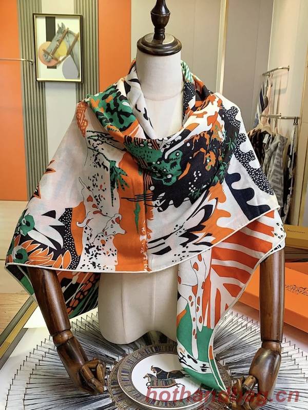 Hermes Scarf HEC00810 Hermes Scarf HEC00810