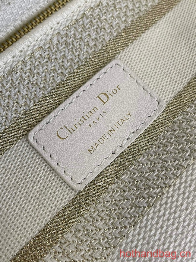 MEDIUM DIOR LADY D-LITE BAG Gold-Tone and White Butterfly Around The World Embroidery M0565OE