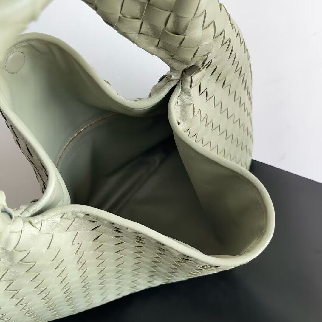Bottega Veneta Large Hop 763970 Green Bottega Veneta Large Hop 763970 Green