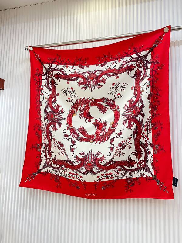 Gucci Scarf GUC00338 Gucci Scarf GUC00338