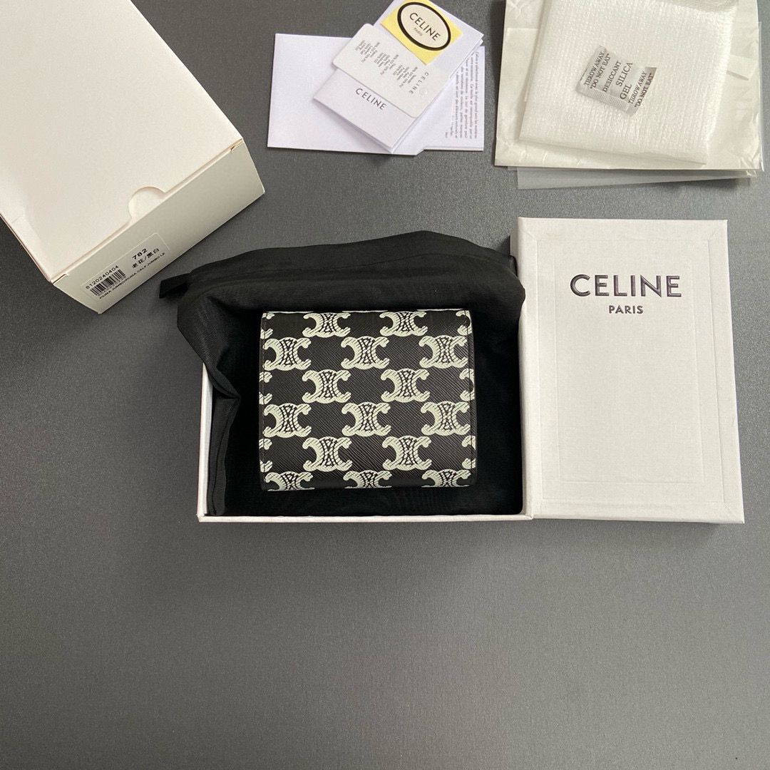 Celine SMALL WALLET TRIOMPHE IN TRIOMPHE CANVAS 10D782 BLACK Celine SMALL WALLET TRIOMPHE IN TRIOMPHE CANVAS 10D782 BLACK