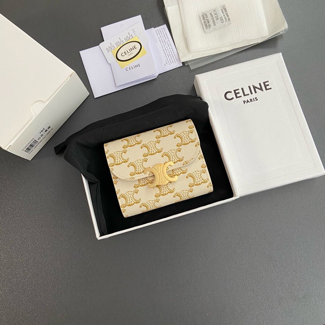 Celine SMALL WALLET TRIOMPHE IN TRIOMPHE CANVAS 10D782 CREAM Celine SMALL WALLET TRIOMPHE IN TRIOMPHE CANVAS 10D782 CREAM