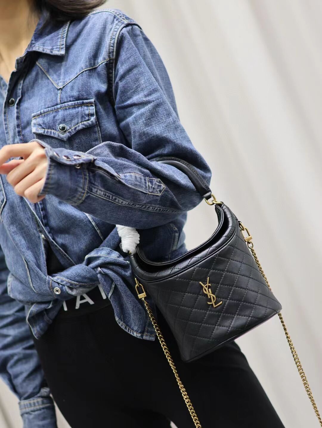 SAINT LAUREN CALYPSO IN PLUNGED LAMBSKIN Y661368 black SAINT LAUREN CALYPSO IN PLUNGED LAMBSKIN Y661368 black