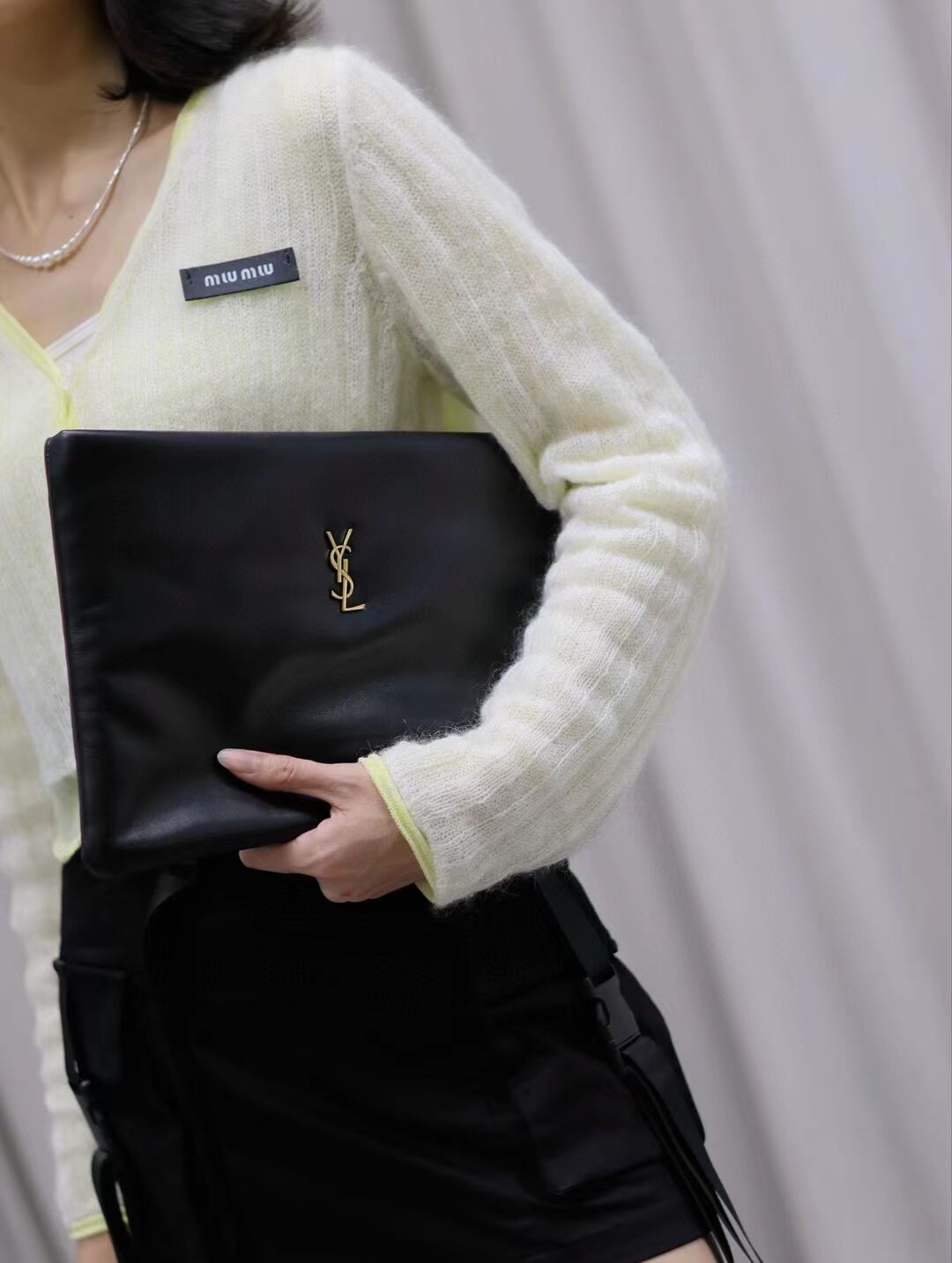 SAINT LAURENT CALYPSO LARGE POUCH IN LAMBSKIN 778943 black SAINT LAURENT CALYPSO LARGE POUCH IN LAMBSKIN 778943 black