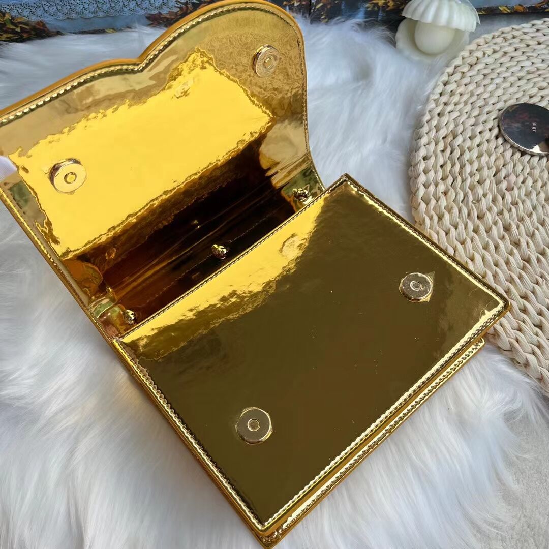 Dolce & Gabbana Patent leather Shoulder Bag G6551 gold Dolce & Gabbana Patent leather Shoulder Bag G6551 gold