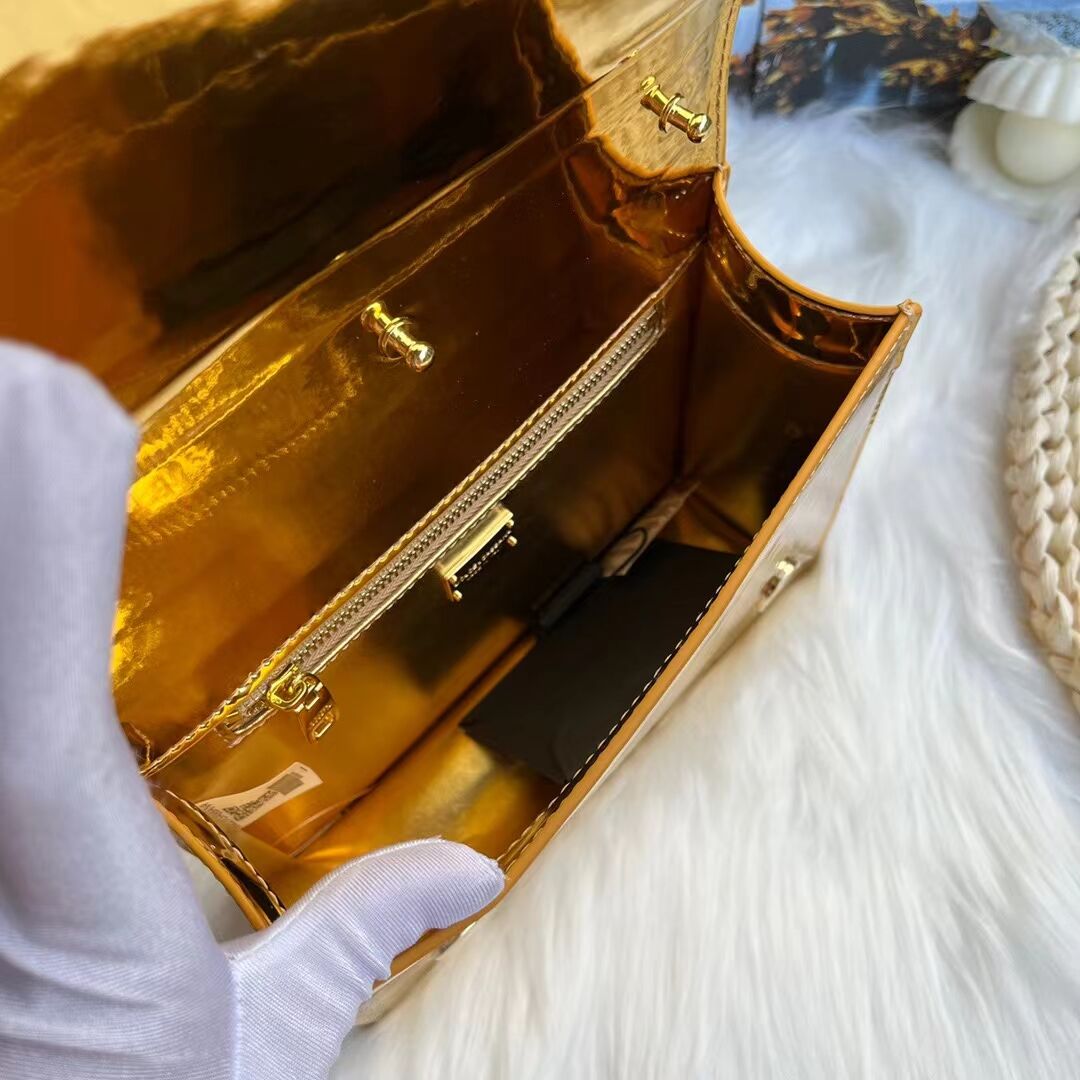 Dolce & Gabbana Patent leather Shoulder Bag G6551 gold Dolce & Gabbana Patent leather Shoulder Bag G6551 gold