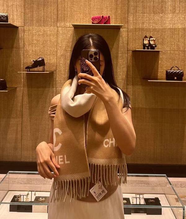 Chanel Scarf CHC00369 Chanel Scarf CHC00369