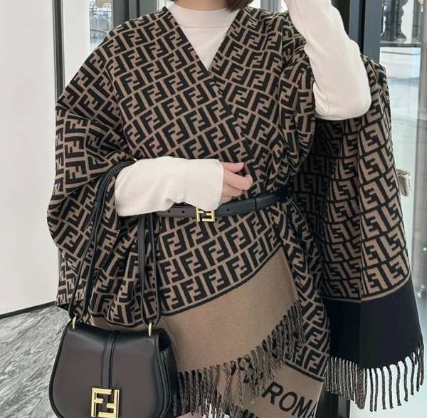 Fendi Cloak FDC00129 Fendi Cloak FDC00129