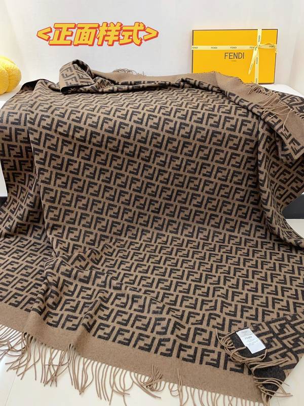 Fendi Cloak FDC00133 Fendi Cloak FDC00133