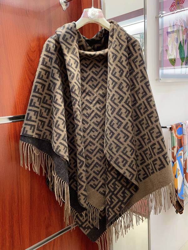 Fendi Cloak FDC00133 Fendi Cloak FDC00133