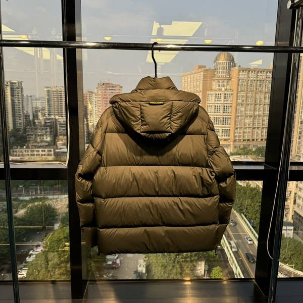 Fendi Top Quality Down Coat FDY00009 Fendi Top Quality Down Coat FDY00009