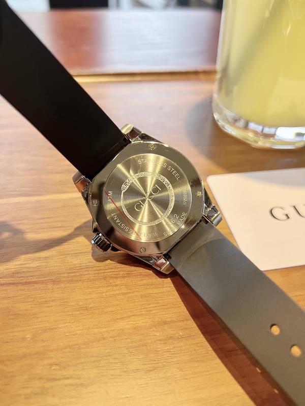 Gucci Watch GUW00128 Gucci Watch GUW00128
