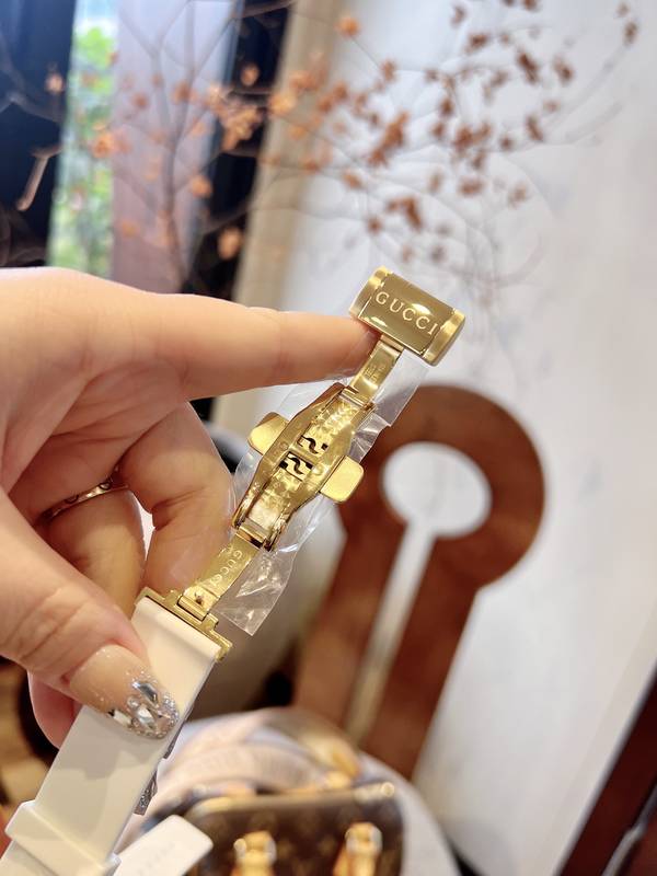 Gucci Watch GUW00129 Gucci Watch GUW00129