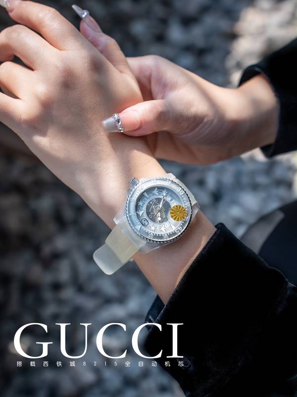 Gucci Watch GUW00137 Gucci Watch GUW00137