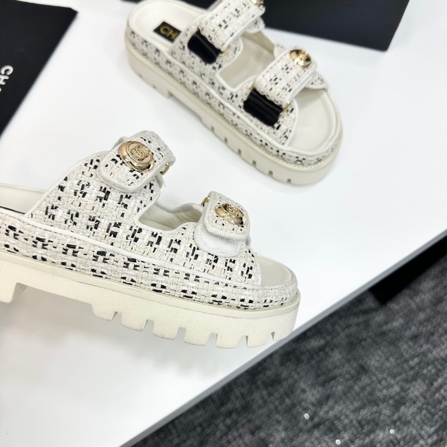 Chanel WOMENS SANDAL 55817-2