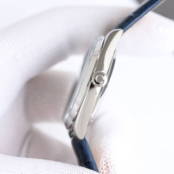 Omega Watch OMW00824-1