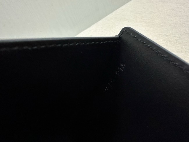 Celine MEDIUM STRAP WALLET NINO IN SUPPLE GRAINED CALFSKIN 10M912 black