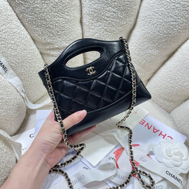 Chanel CLUTCH WITH CHAIN AP3656 black
